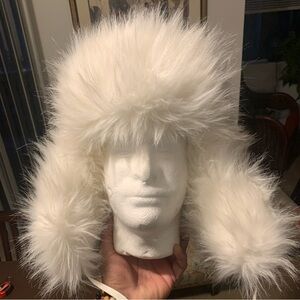 House of Fluff Faux Fur Hat - White NWT